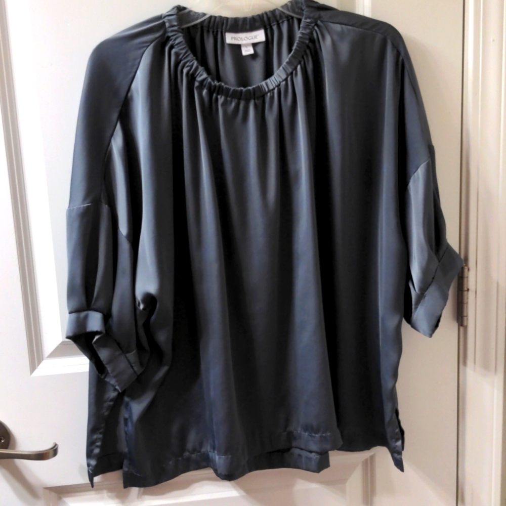 PreLoved Prologue Pleated Puff Short-Sleeve Silky Shirt w HemSlits in Slate Grey